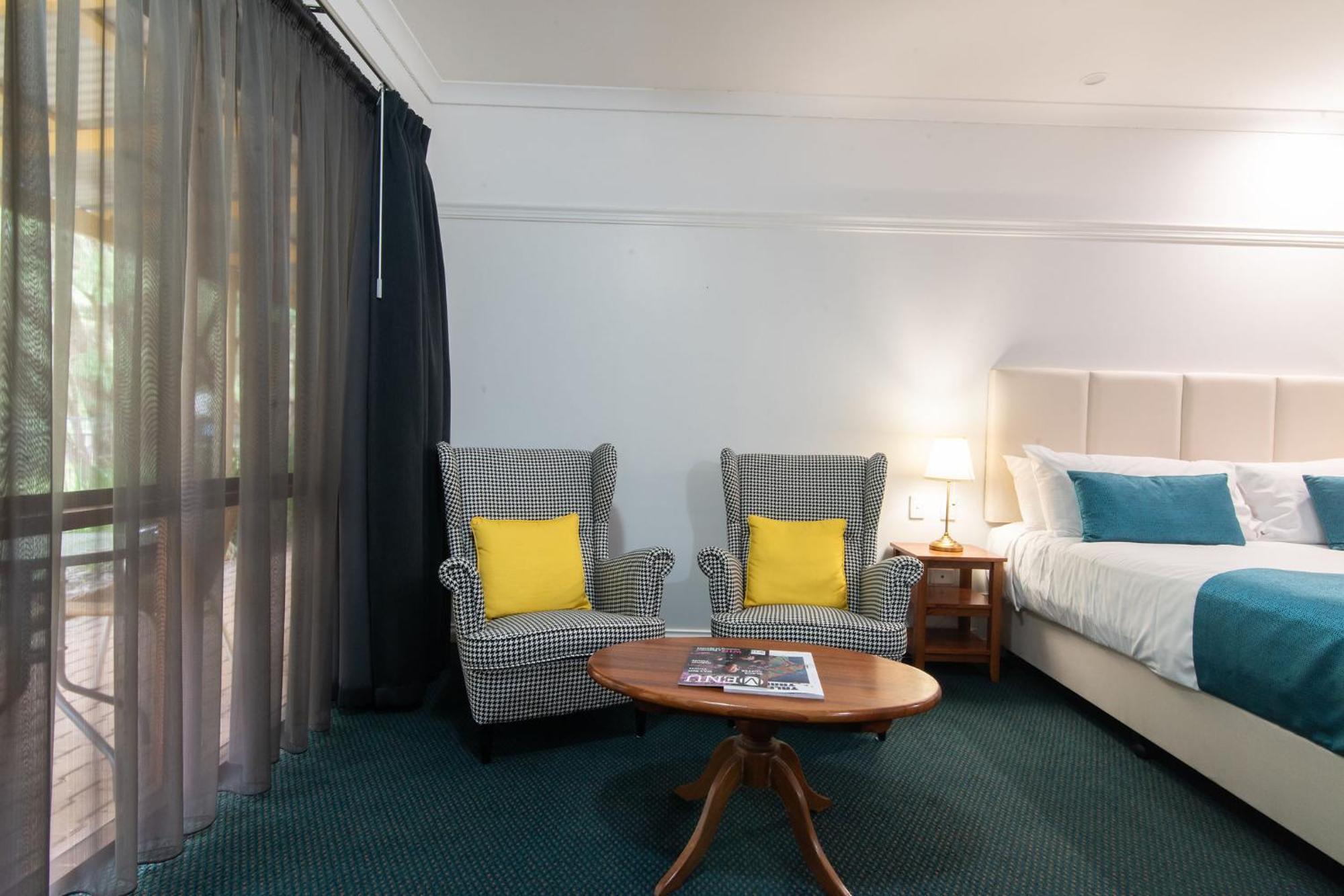 สเตย์ มาร์กาเร็ต ริเวอร์ Hotel Margaret River ภายนอก รูปภาพ