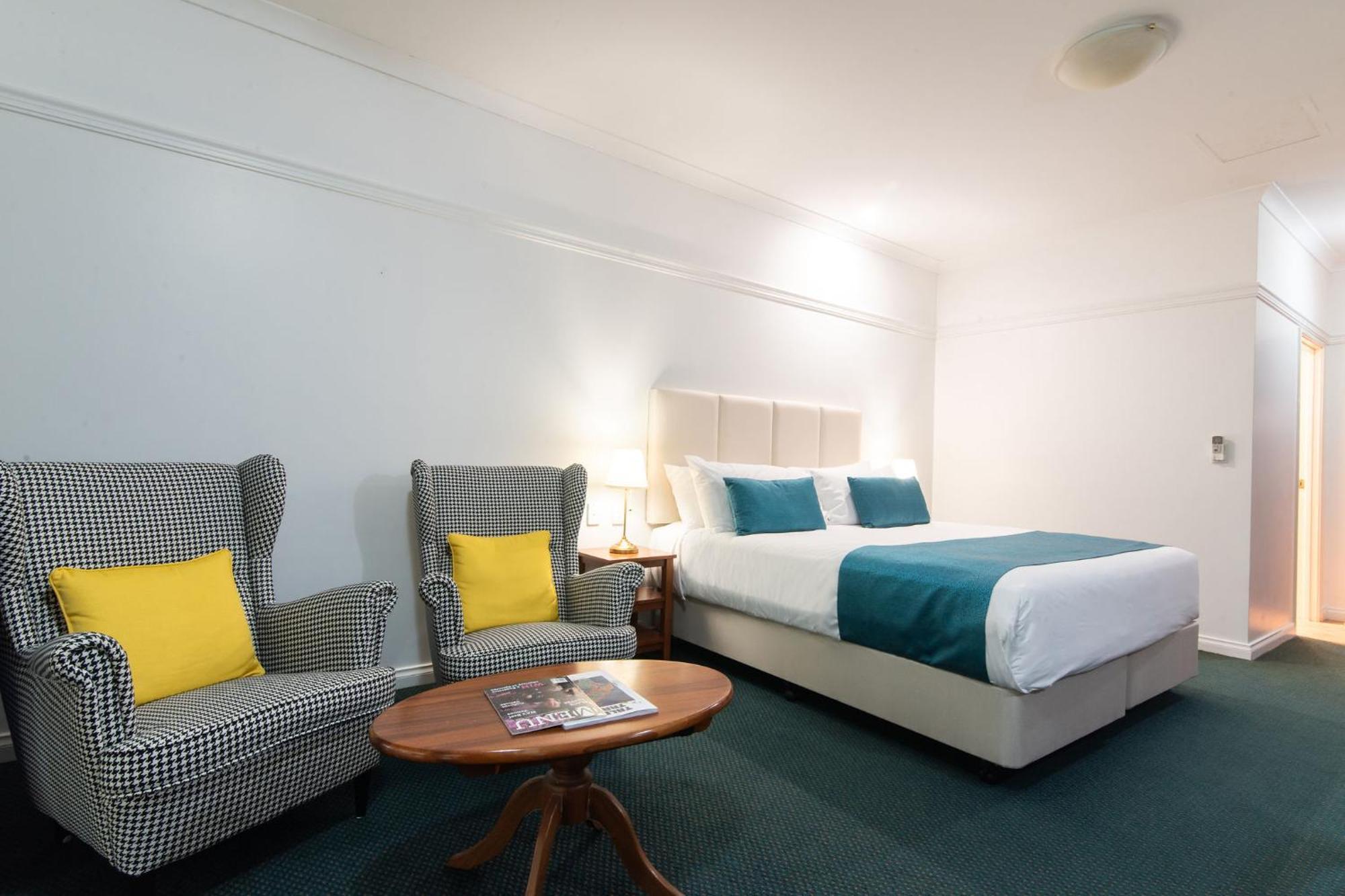 สเตย์ มาร์กาเร็ต ริเวอร์ Hotel Margaret River ภายนอก รูปภาพ