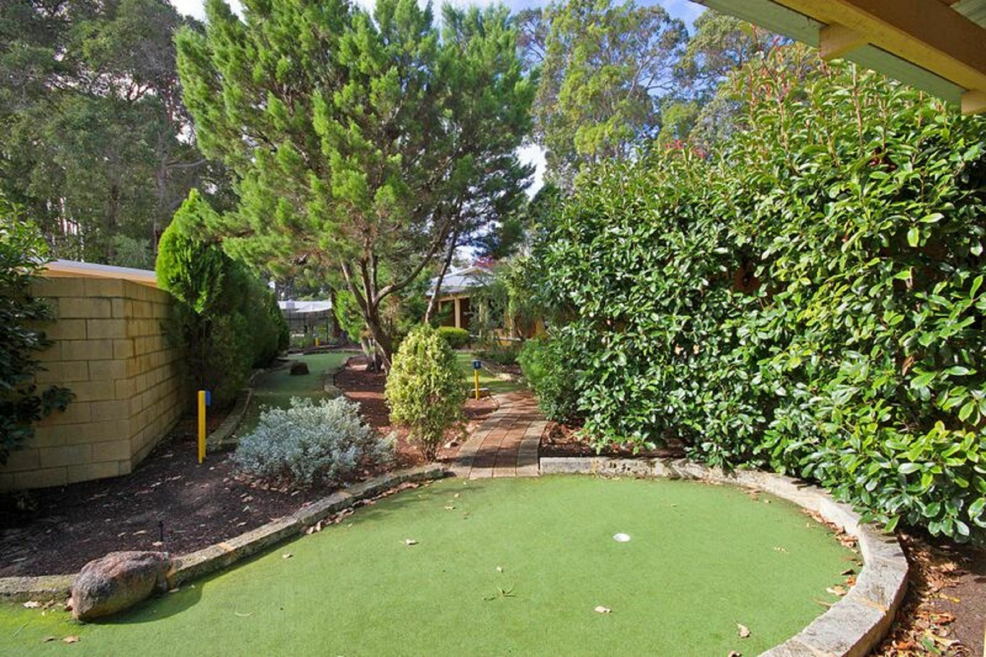 สเตย์ มาร์กาเร็ต ริเวอร์ Hotel Margaret River ภายนอก รูปภาพ