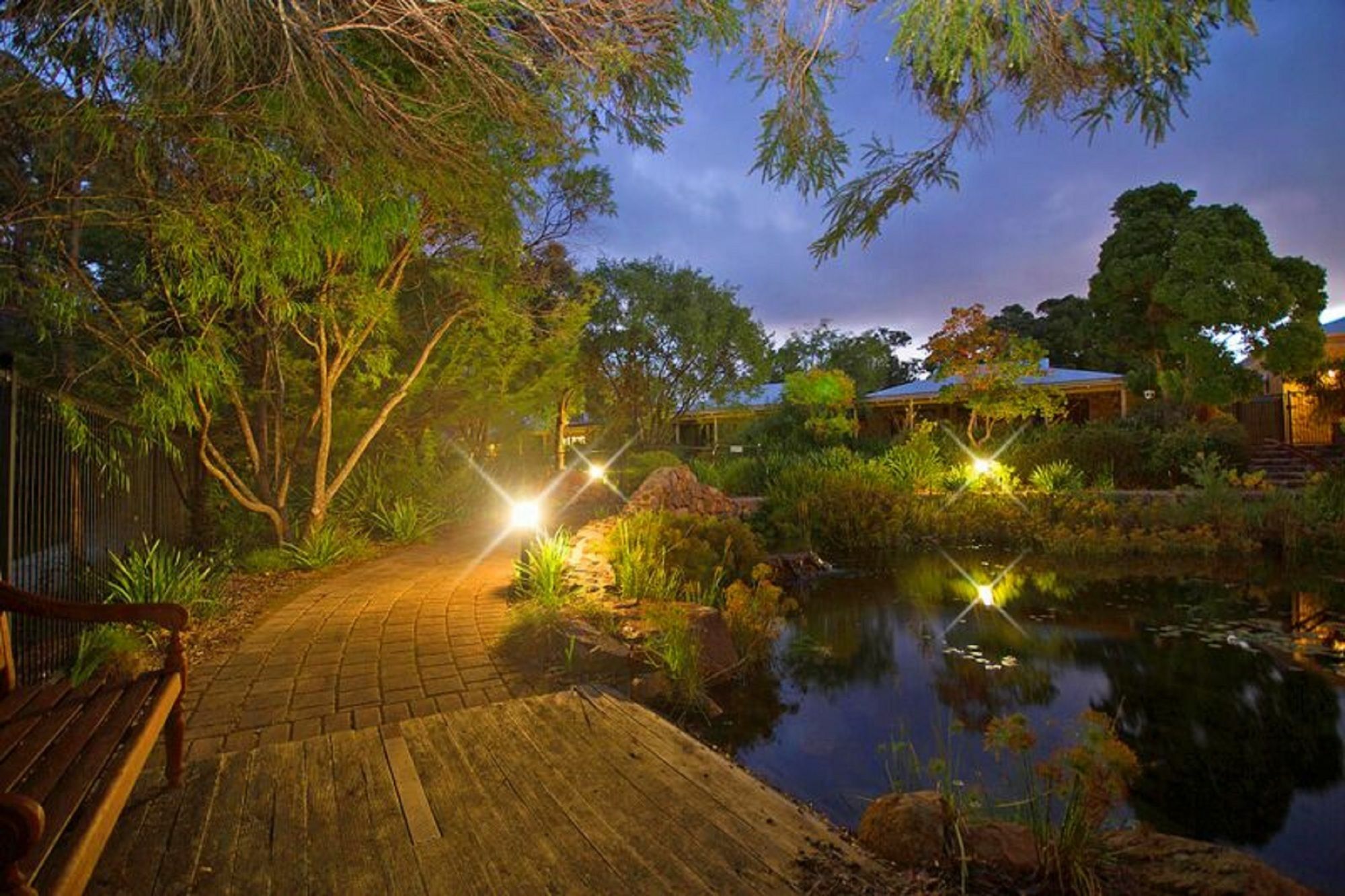 สเตย์ มาร์กาเร็ต ริเวอร์ Hotel Margaret River ภายนอก รูปภาพ